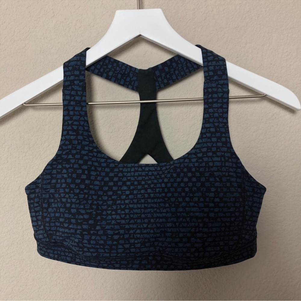 Lululemon Printed Keyhole Racerback Sports Bra